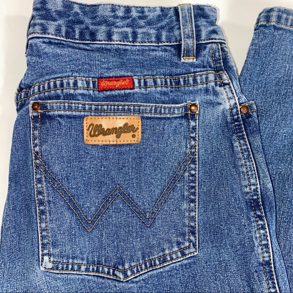 Wrangler Denim - Wrangler vintage high waist mom jeans size 5/6 26x31.5 excellent condition